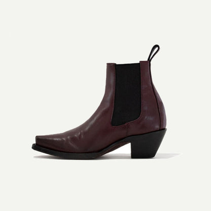 The Sandra Boot in Burgundy