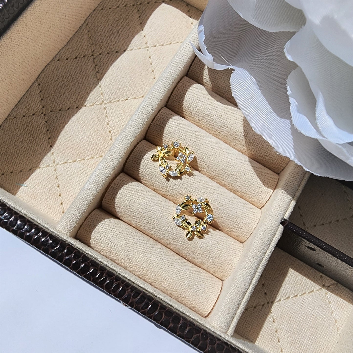 Gold Vermeil Clover Flower Earrings