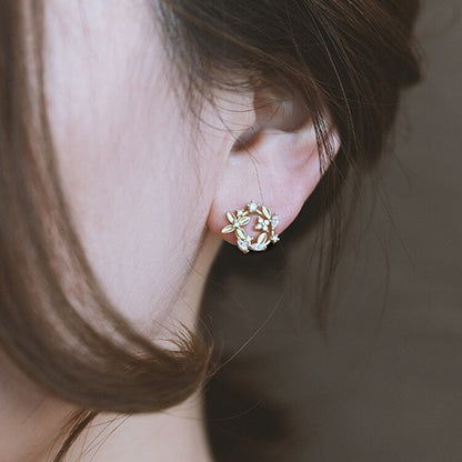Gold Vermeil Clover Flower Earrings