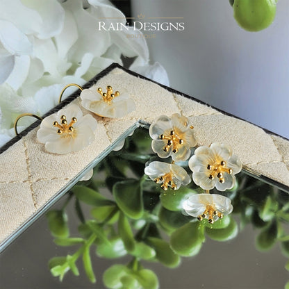 Flower in the Rain Stud Earrings