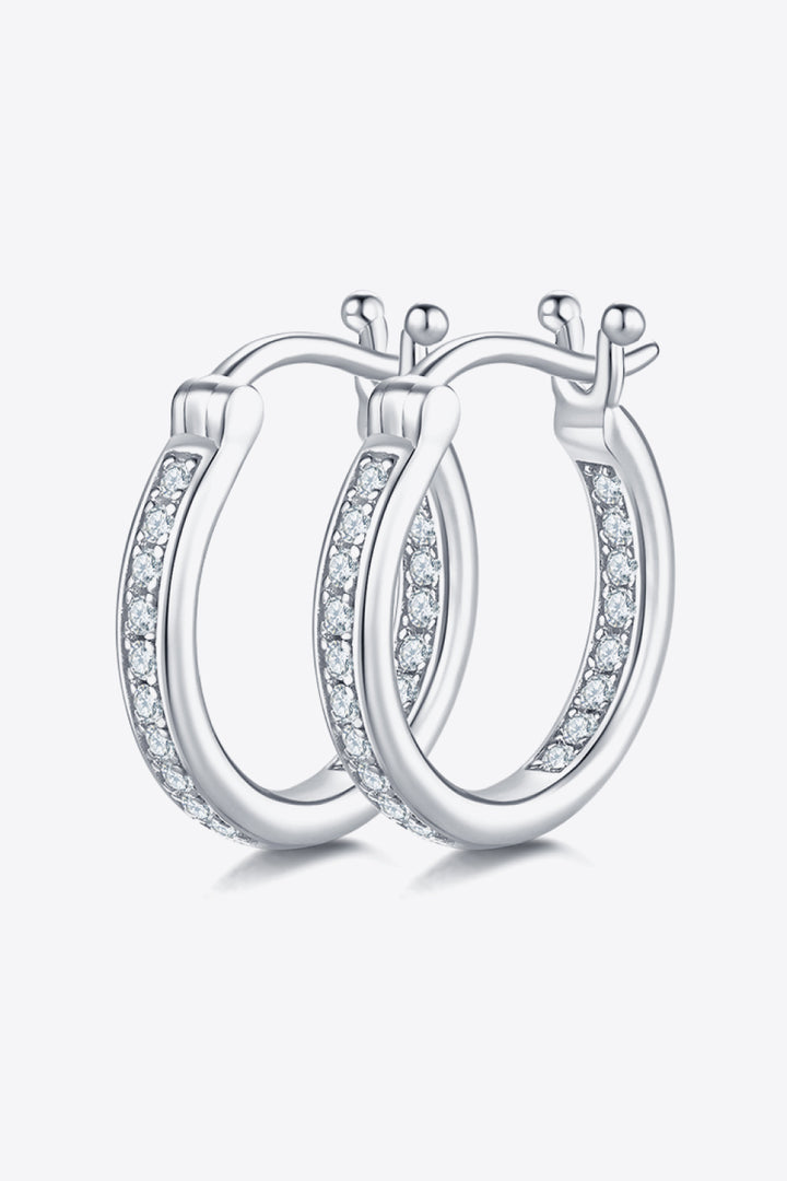 sterling silver moissanite rings
    moissanite and sterling silver rings
