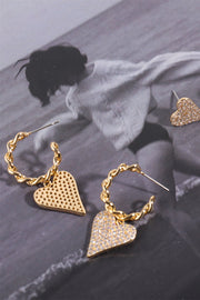 Zircon earrings, heart design, C-hoop style, drop earrings, jewelry, fashion accessory, statement piece, glamorous earrings, dainty details, elegant accessory